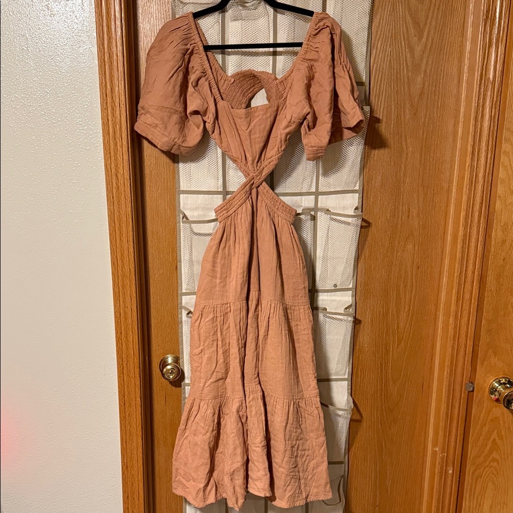 NWT Elan Dress in Warm Terracotta